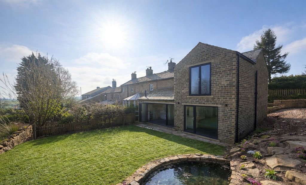 Property photo 1 of 21 Back Of Property