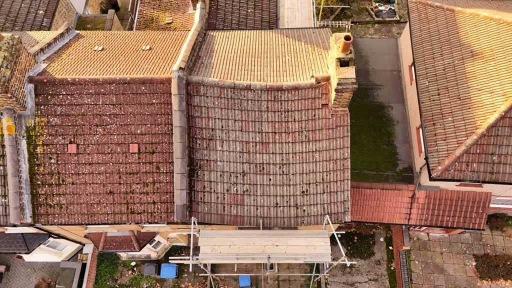 Property photo 2 of 3