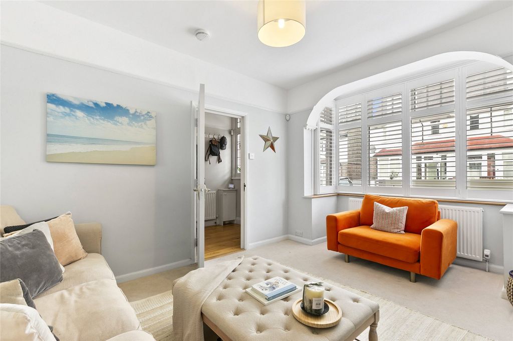 Property photo 2 of 16 Reception Room