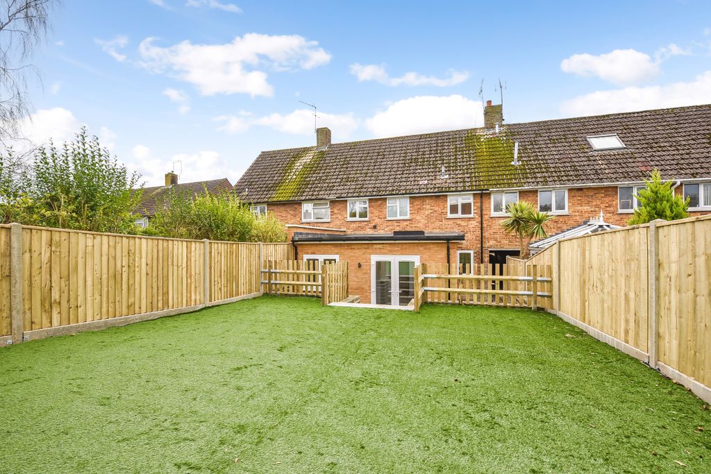 Property photo 1 of 7