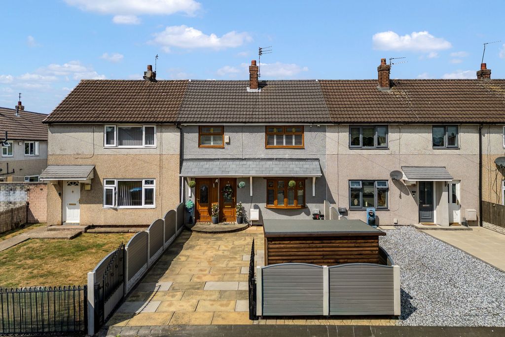 Property photo 1 of 35