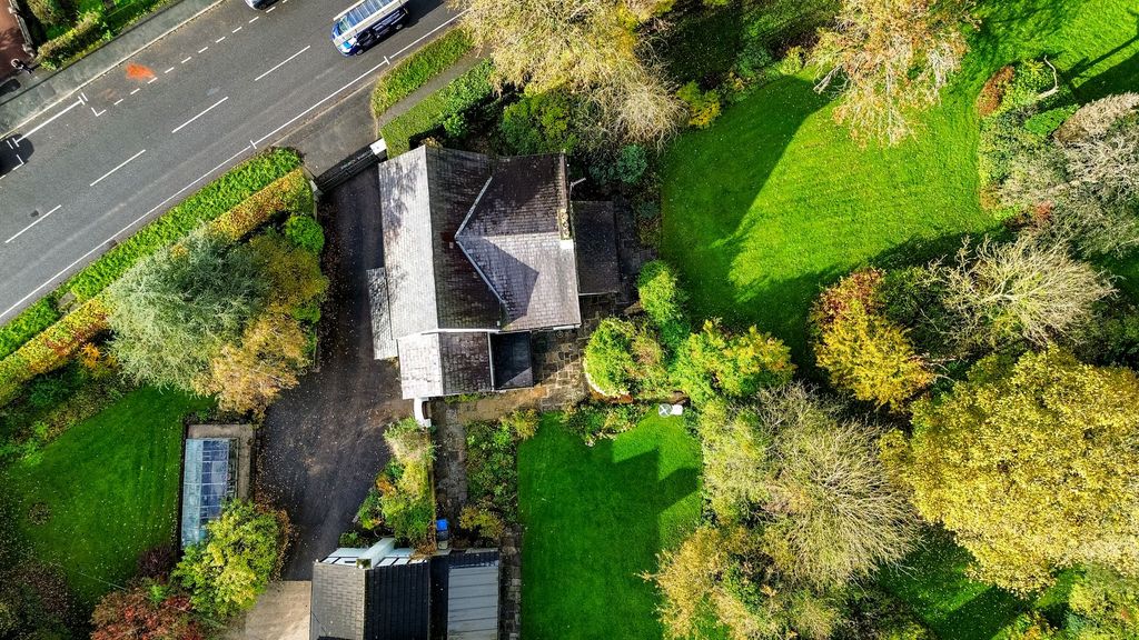 Property photo 2 of 47