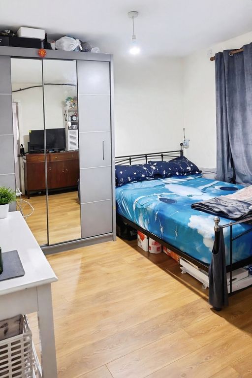 Property photo 3 of 4 Pbox-Img.Jpg