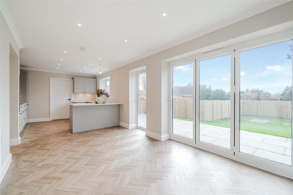 Property photo 3 of 32 2Ljjdkvxykcy09Rc0Xzv9Q.Jpg