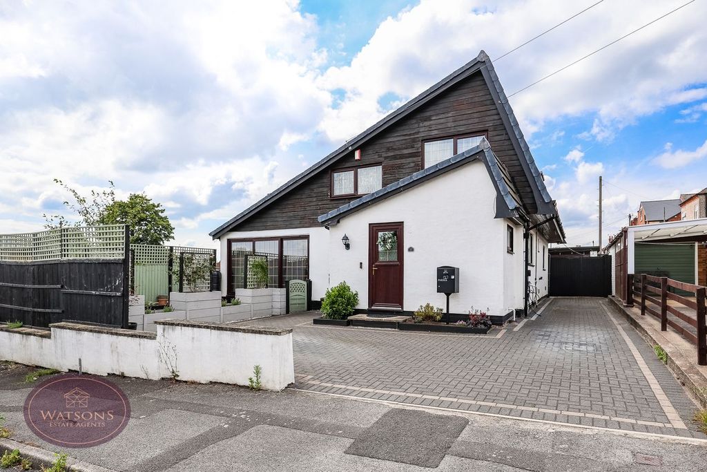 Property photo 1 of 30