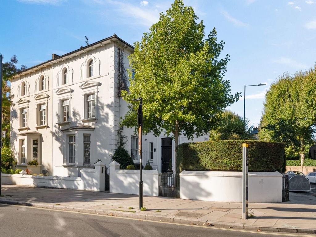 Property photo 1 of 9