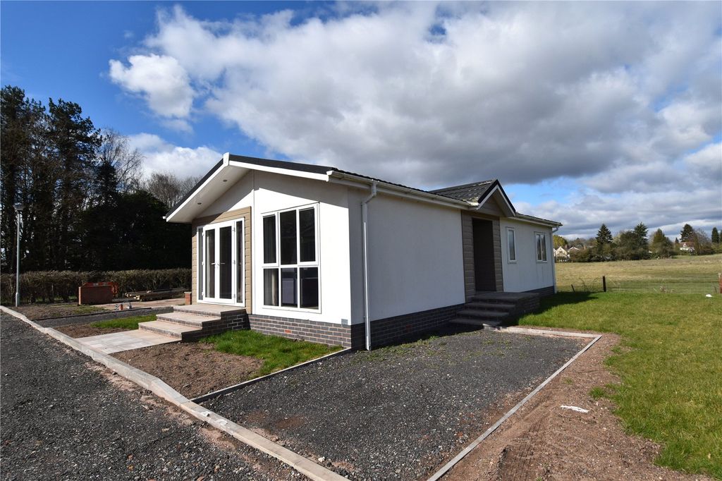Property photo 1 of 24 Picture No. 01