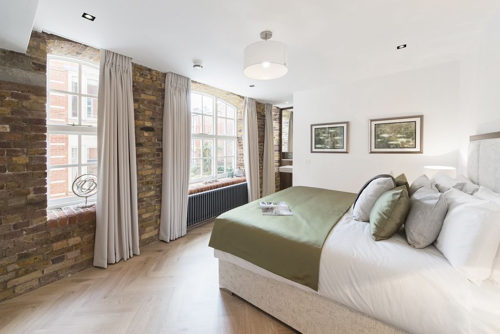 Property photo 3 of 9