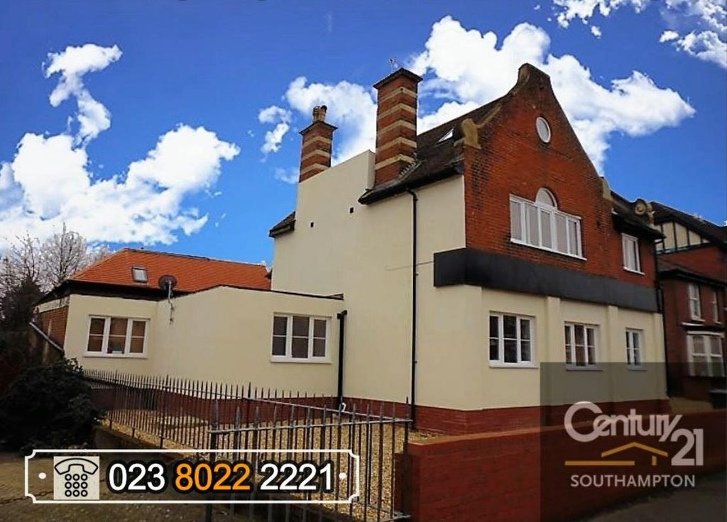 Property photo 1 of 6