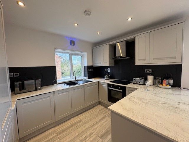 Property photo 1 of 6 View