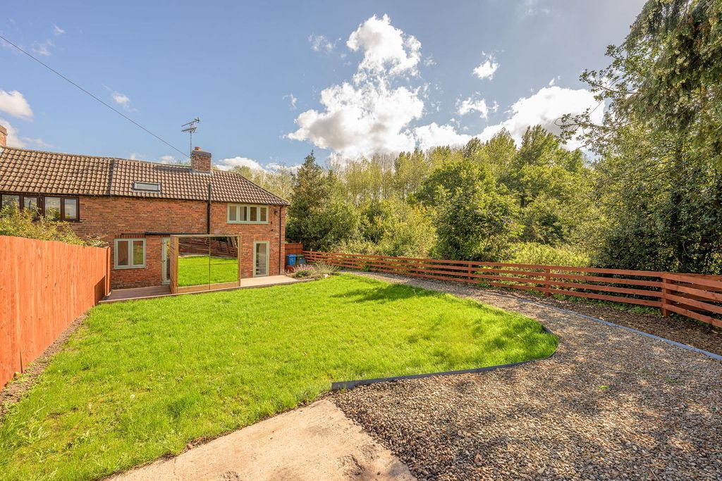 Property photo 3 of 29 _