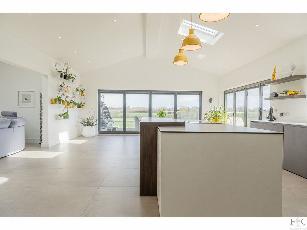 Additional image 13 of 6 bed detached house for saleChestnut Drive Stretton Hall, Great Glen LE2