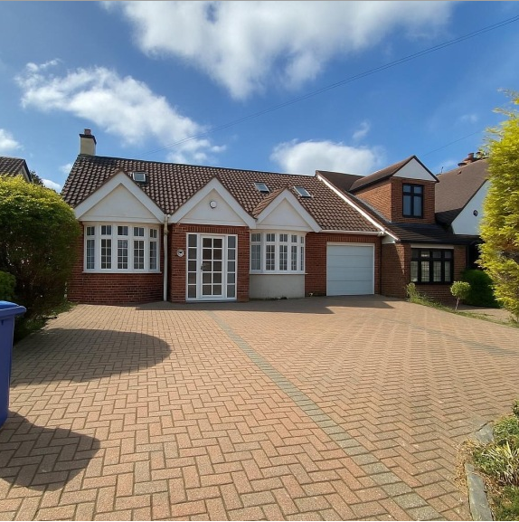 Property photo 1 of 9