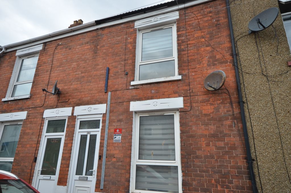 Property photo 1 of 7
