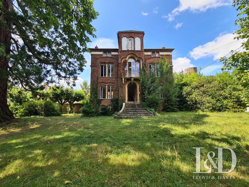 Property photo 1 of 25