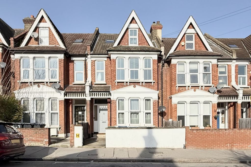 Property photo 1 of 7 1