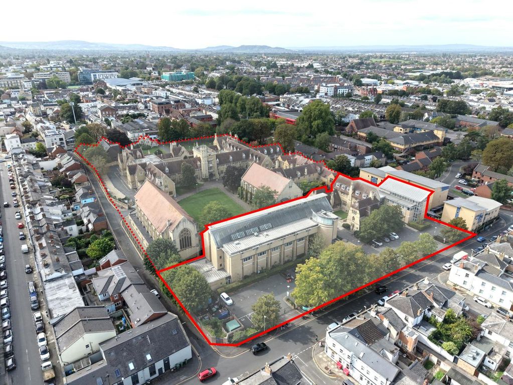 Property photo 1 of 13 Site Red Line.Png