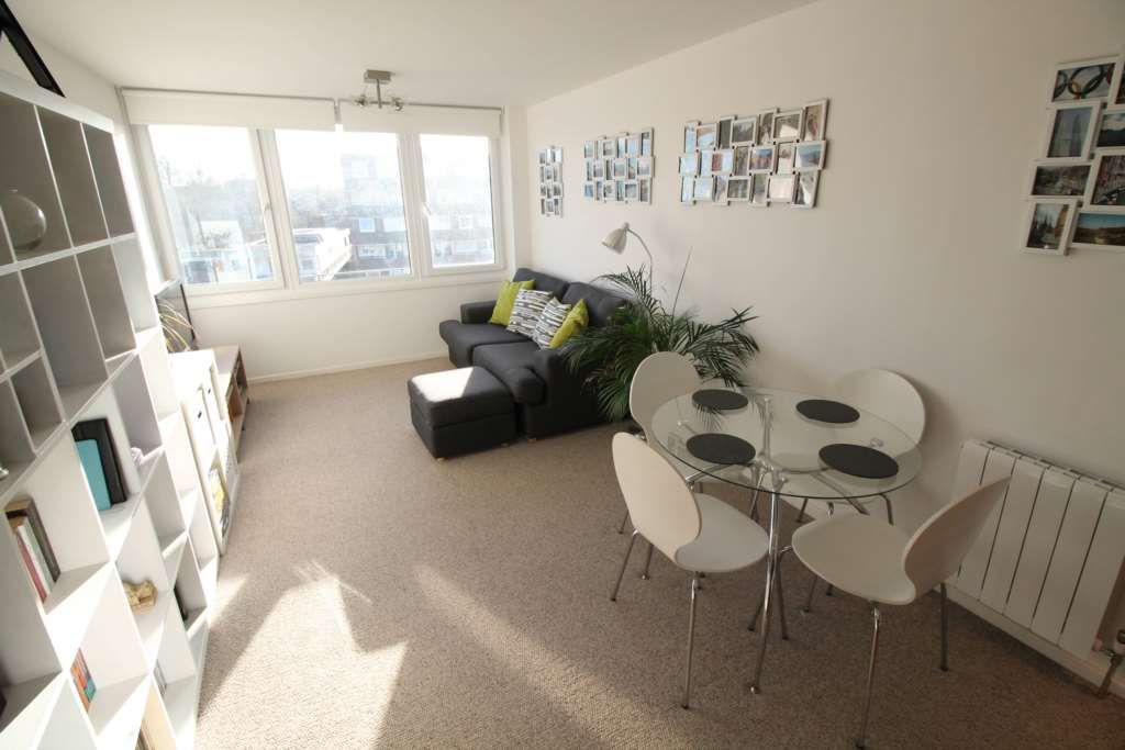 Property photo 3 of 7