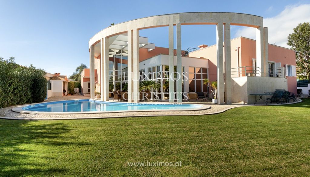 Property photo 1 of 50