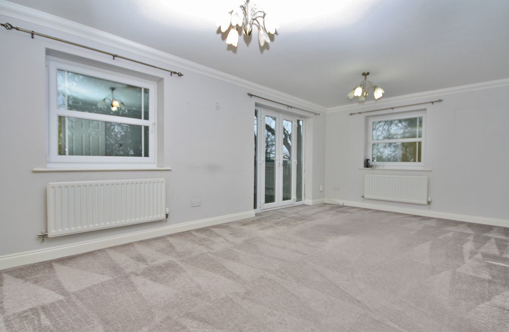 Property photo 2 of 6 Photo 01