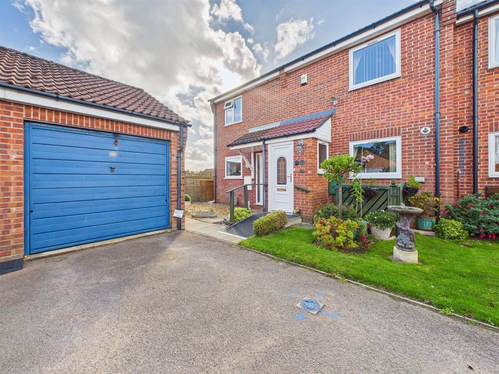 Property photo 1 of 17 Cam04116G0-Pr0258-Still018.Jpg