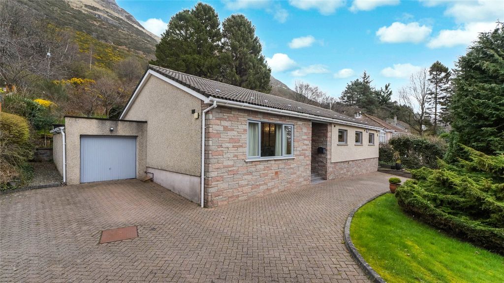 Additional image 28 of 5 bed bungalow for saleCowden, Back Road, Alva, Clackmannanshire FK12