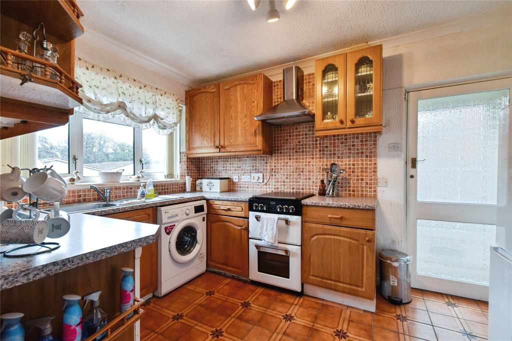 Property photo 3 of 33 Picture No. 33