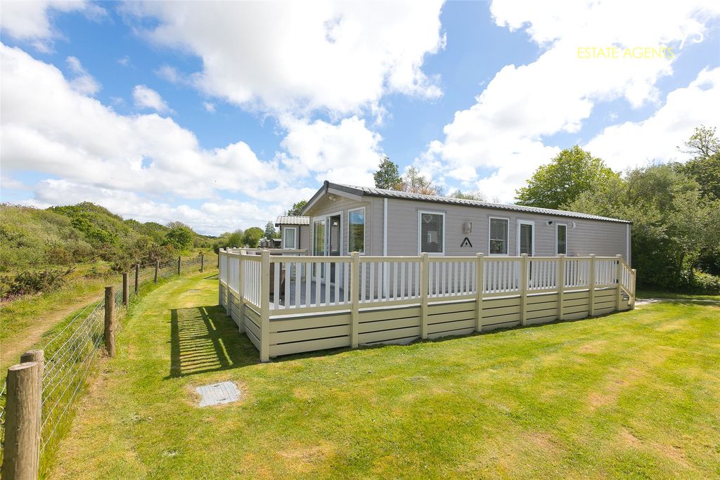 Property photo 3 of 18 Picture No. 35