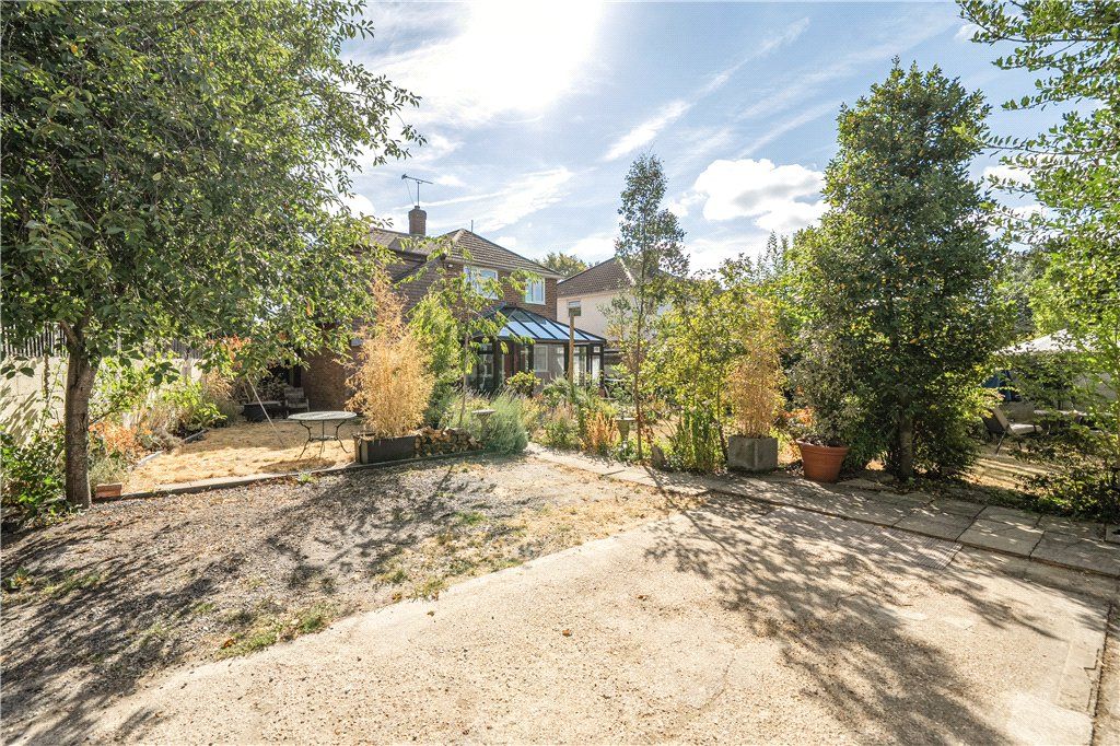 Property photo 2 of 19 Picture No. 22
