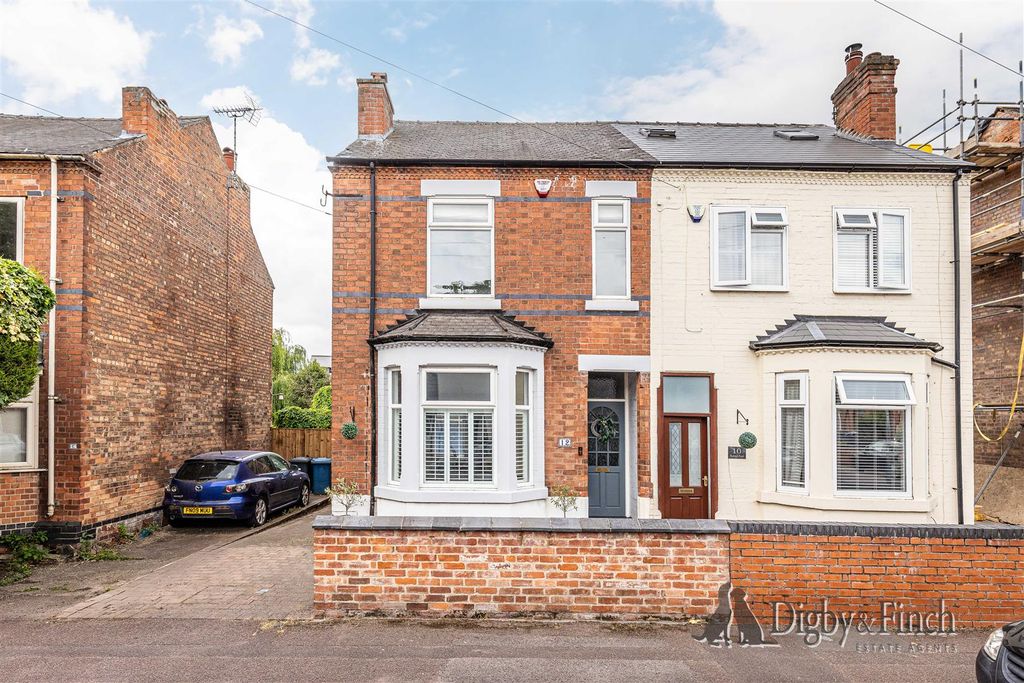 Property photo 1 of 23