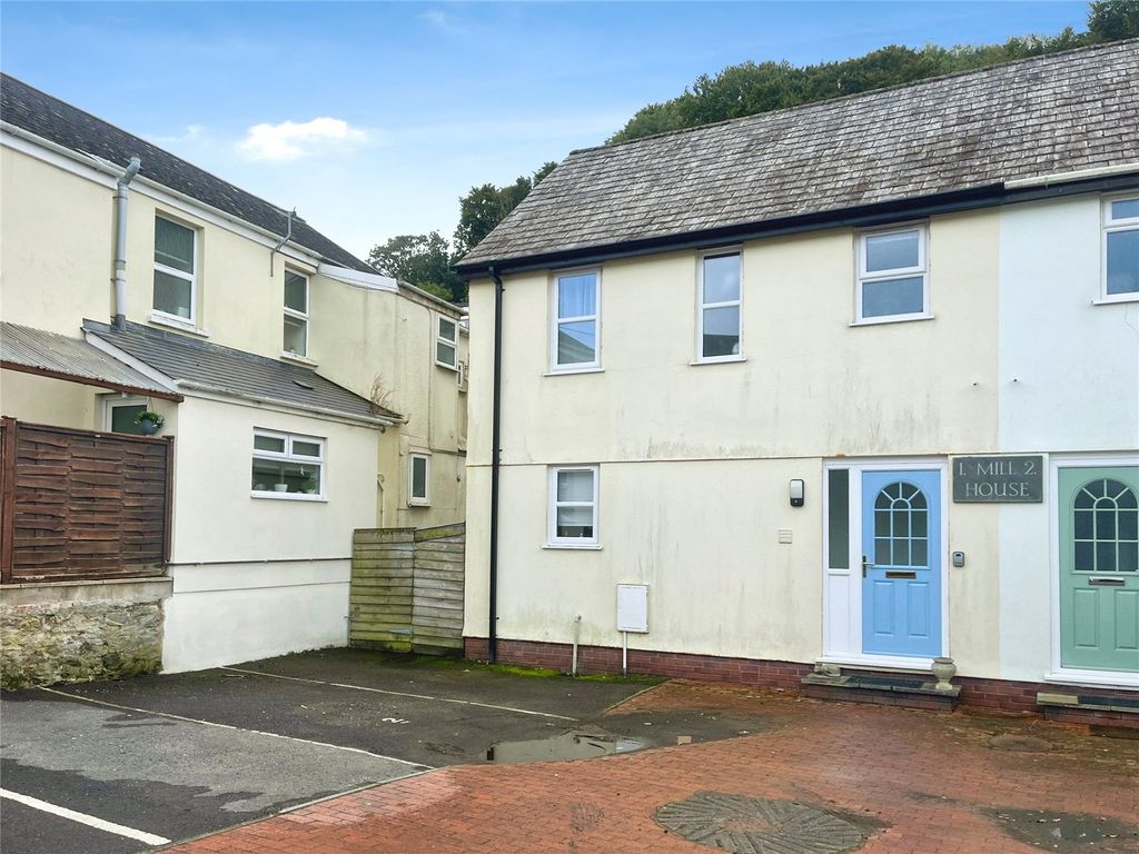 Property photo 1 of 8 Picture No. 12