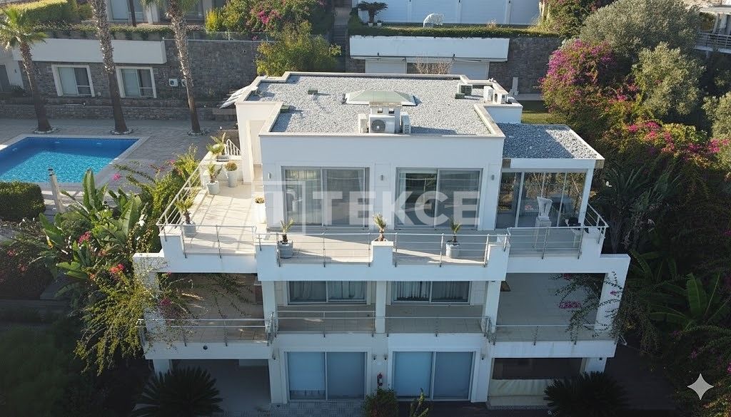 Property photo 2 of 39