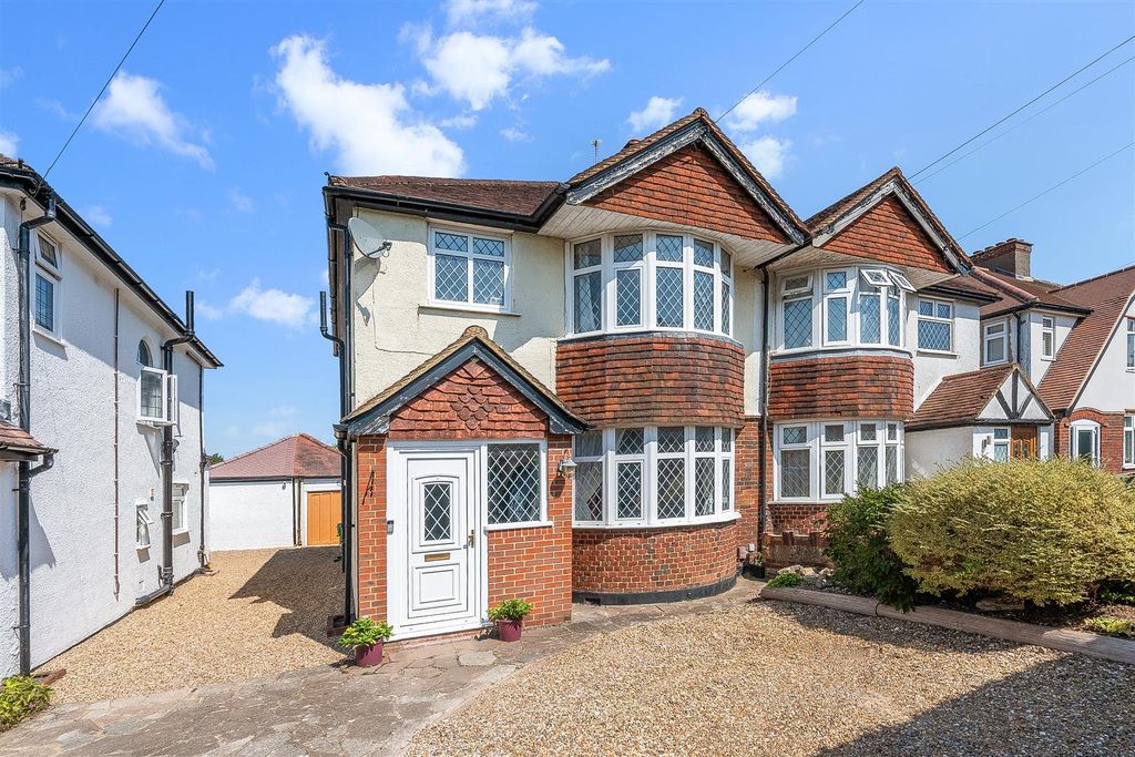 Property photo 1 of 17 Winkworth Road (15).Jpg