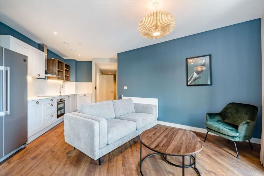 Property photo 1 of 24