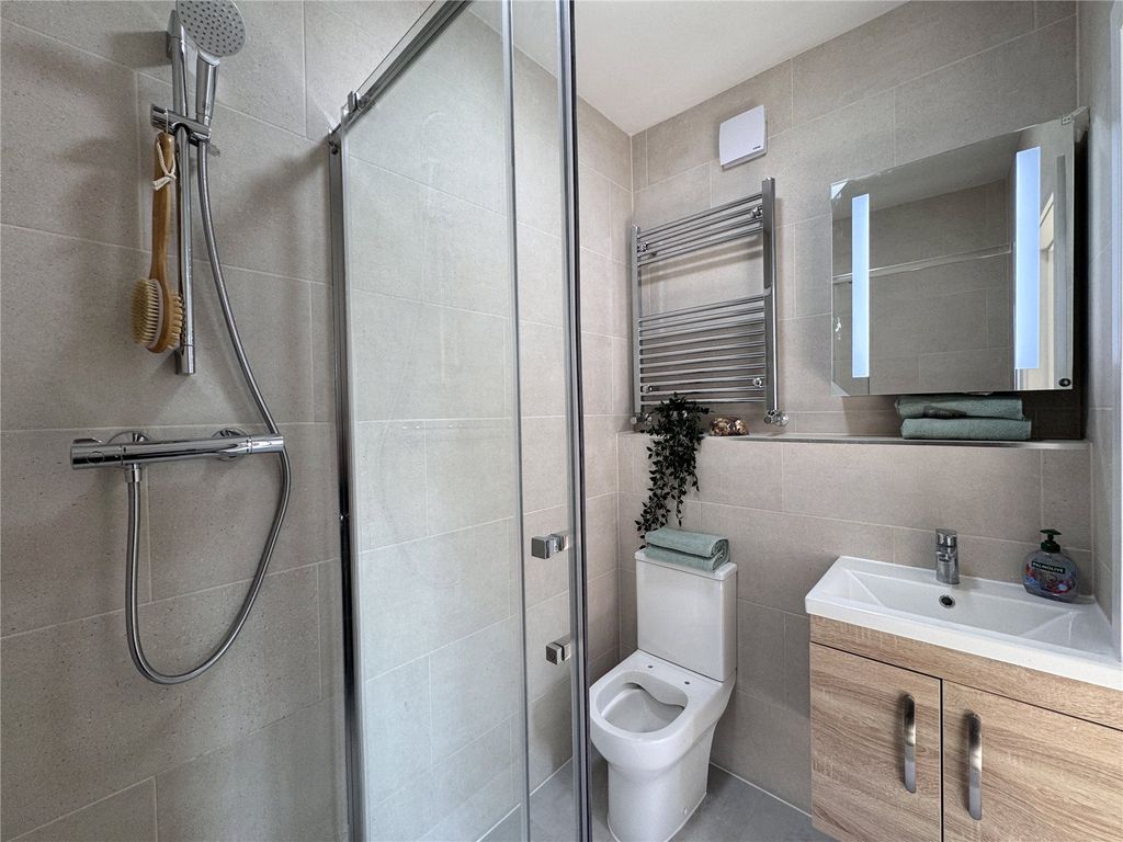 Property photo 2 of 3 Picture No. 01