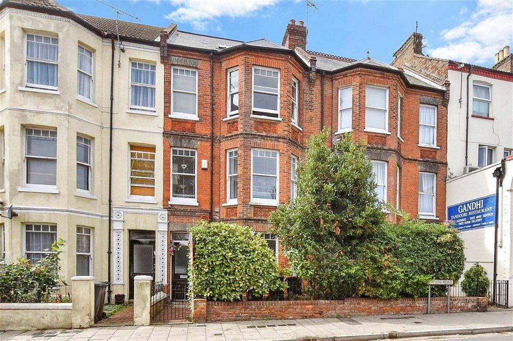 Property photo 2 of 5 External Front (Web)