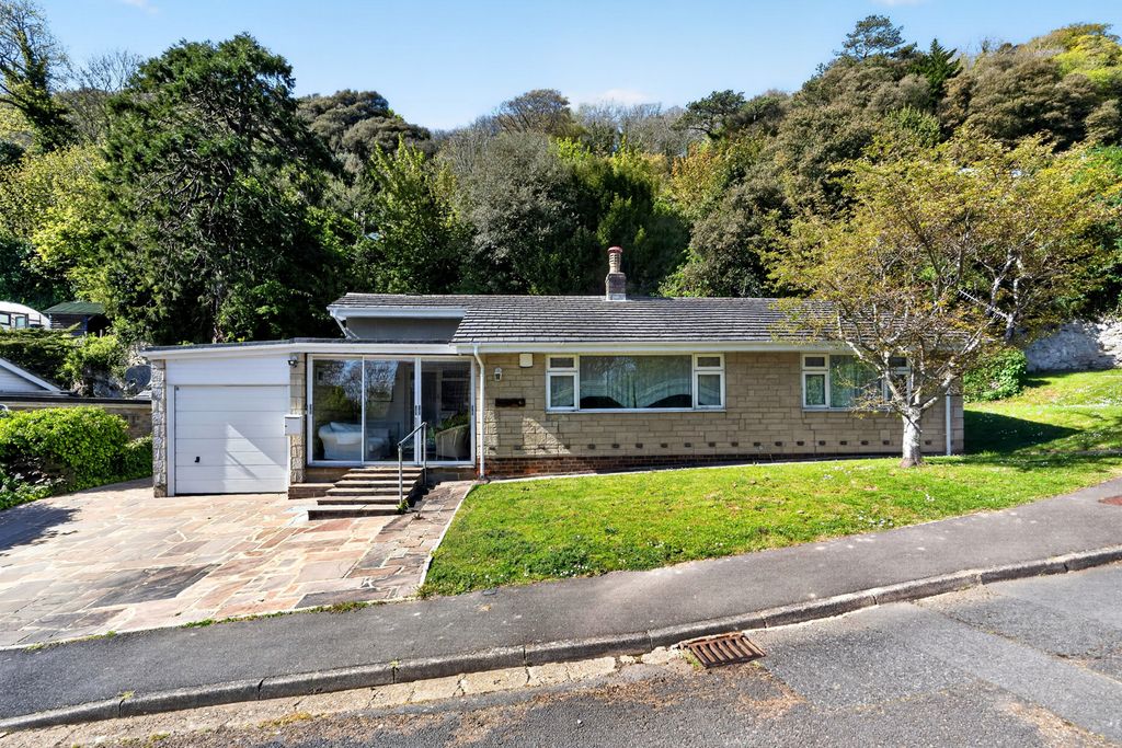 Property photo 1 of 18 Pbox-Img.Jpg
