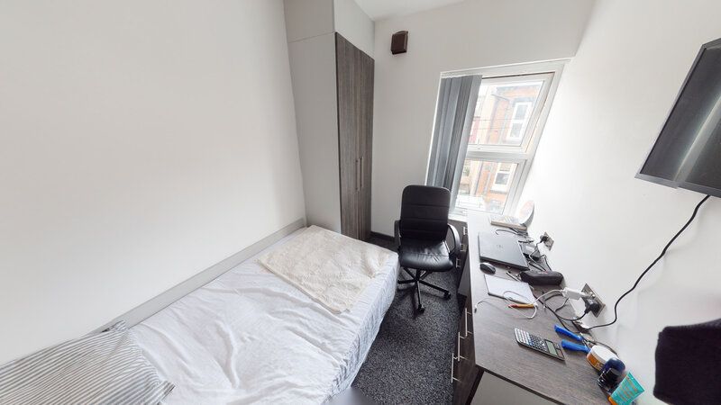 Property photo 3 of 10