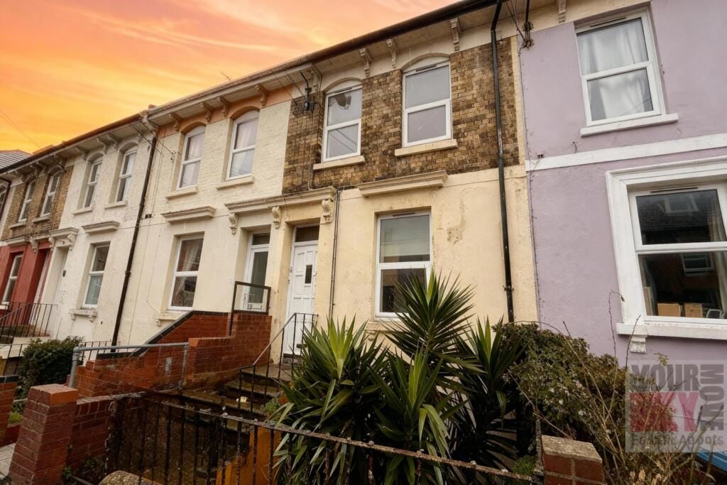 Property photo 1 of 20