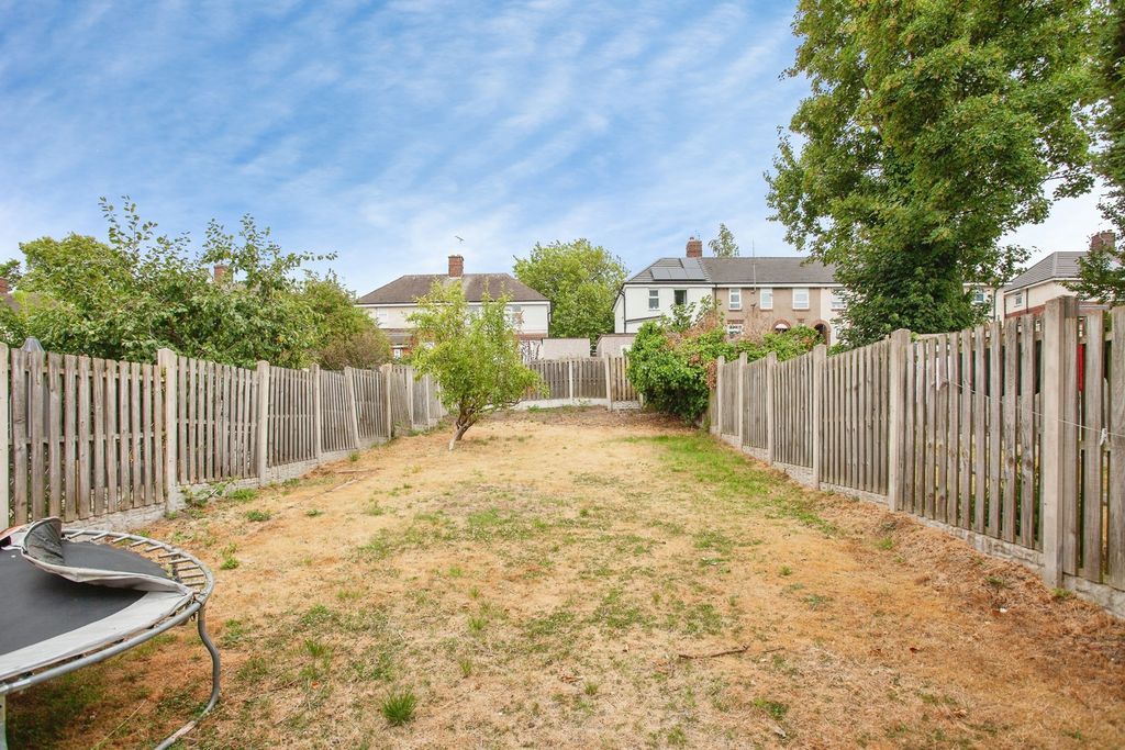 Property photo 3 of 15 Pbox-Img.Jpg