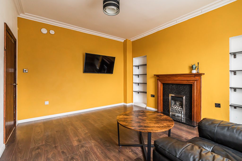 Property photo 3 of 16 Property Image 3