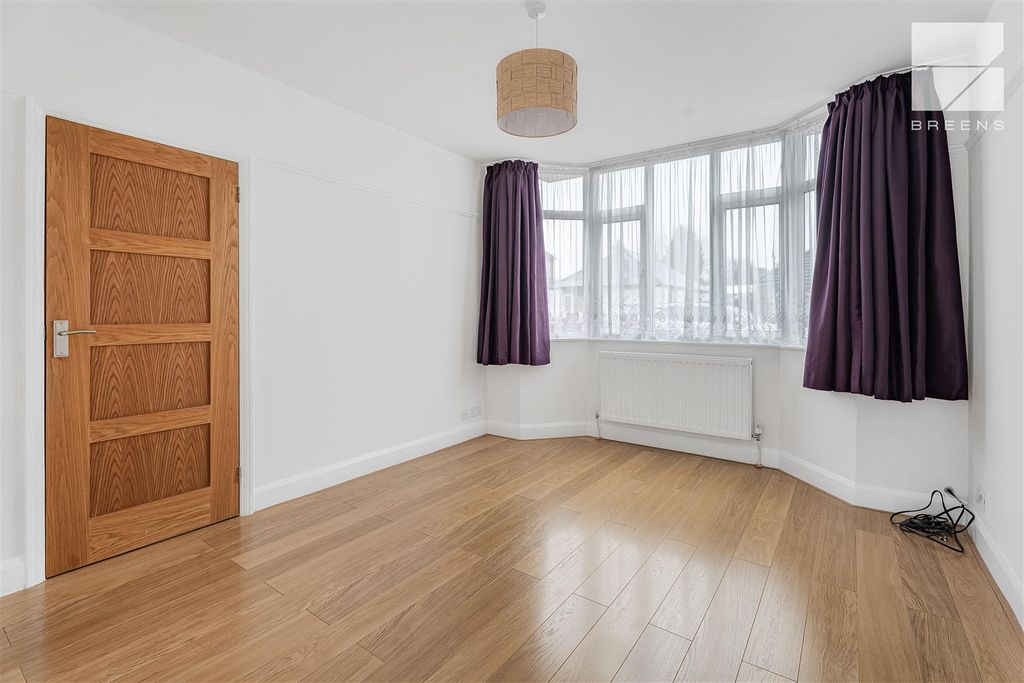 Property photo 2 of 27 28_68988_Watermarked.Jpg