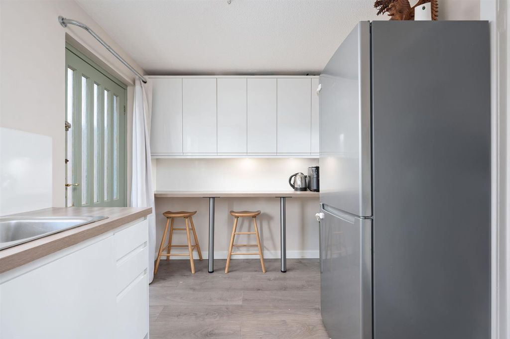 Property photo 3 of 21 6.Jpg