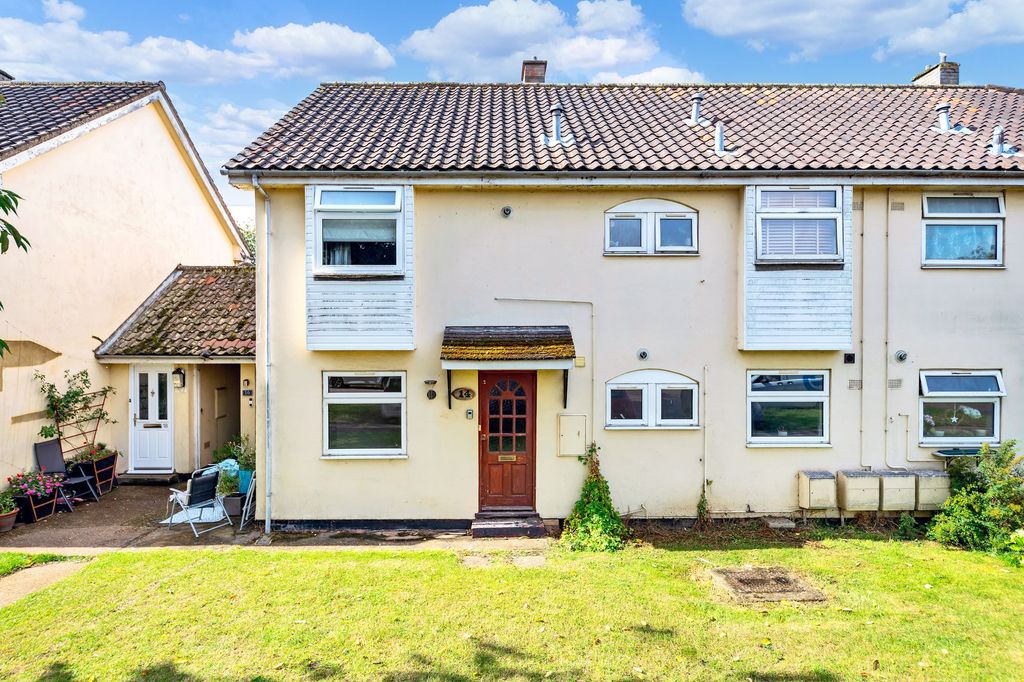 Property photo 1 of 9