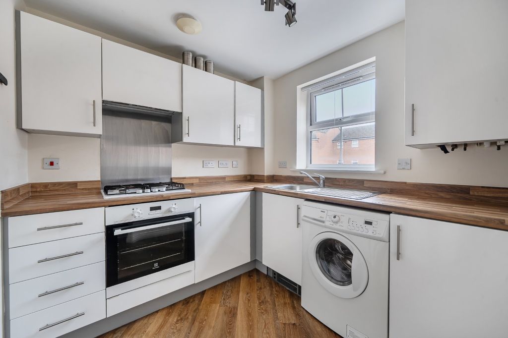 Property photo 2 of 11 Picture No. 02