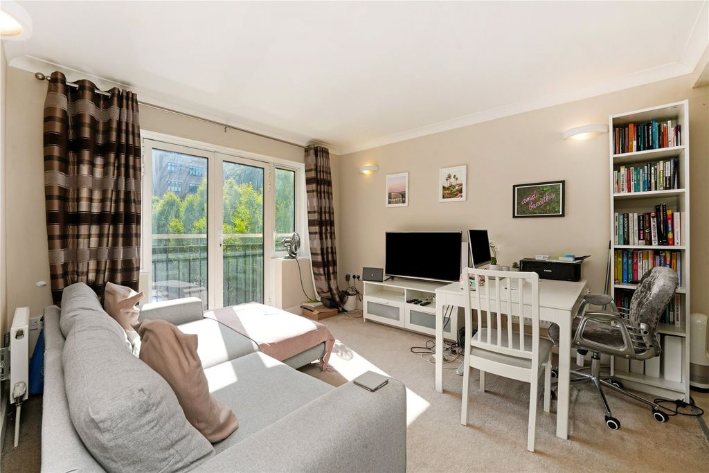 Property photo 2 of 11 Picture No. 04