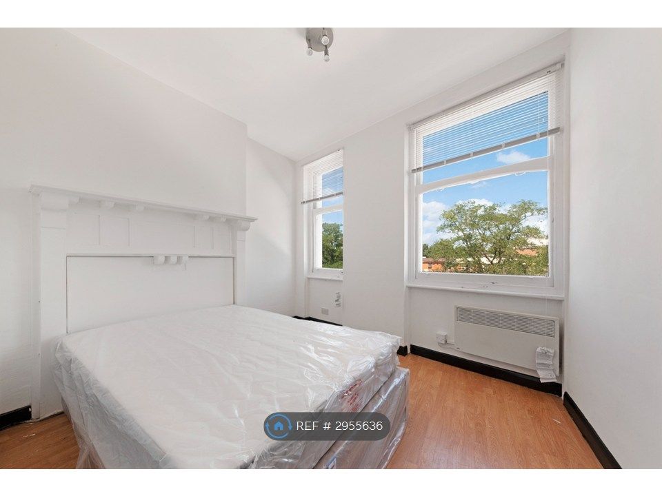 Property photo 3 of 5