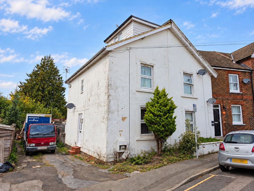 Property photo 1 of 13