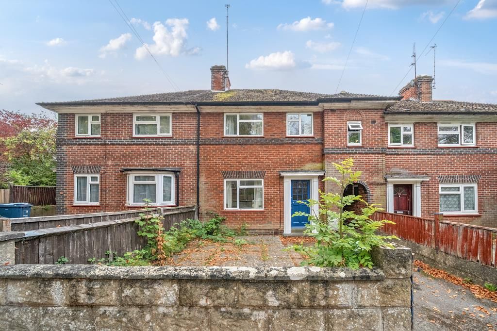 Property photo 1 of 18 External View