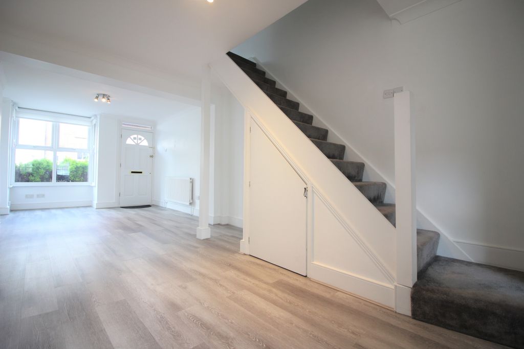 Property photo 3 of 10 82 Grover Road - Dow
